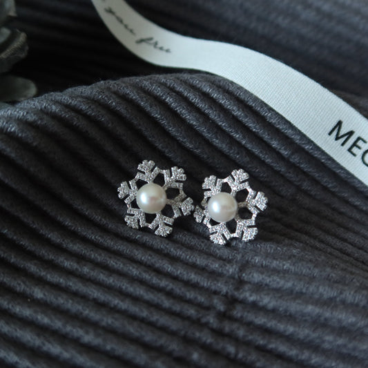 Snowflake Akoya Pearl Stud Earrings