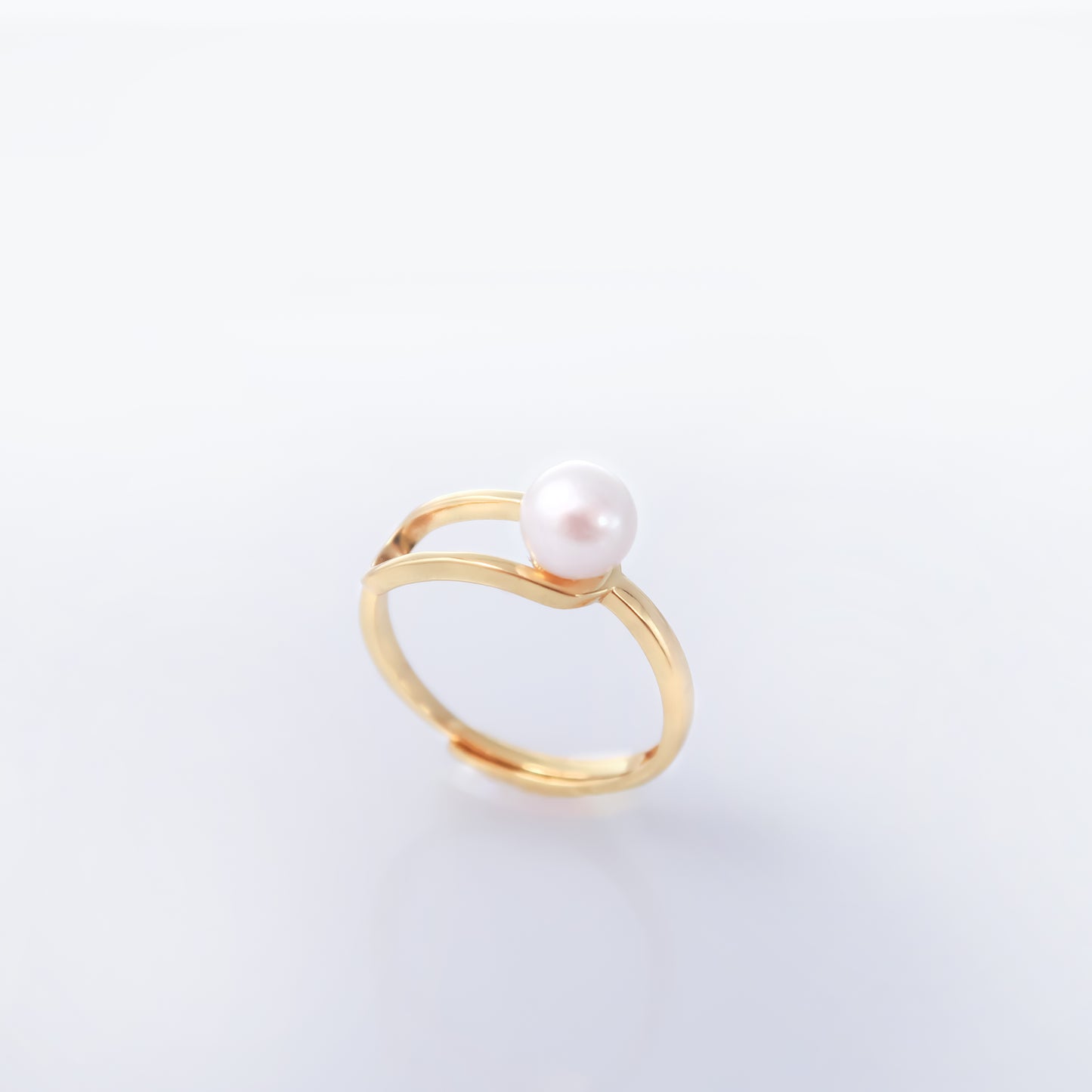 Paperclip Akoya Pearl Ring