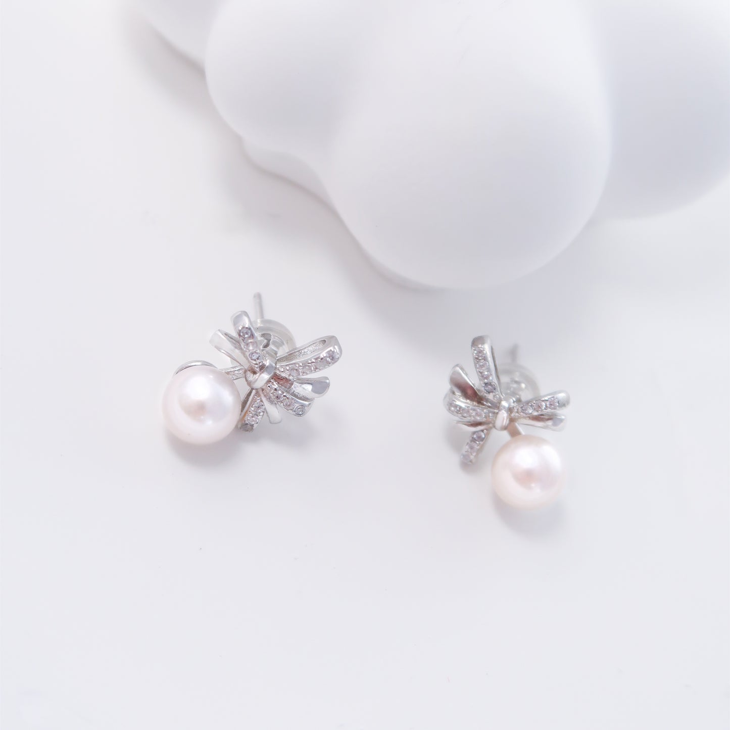 Ballet Ribbon Akoya Pearl Earrings