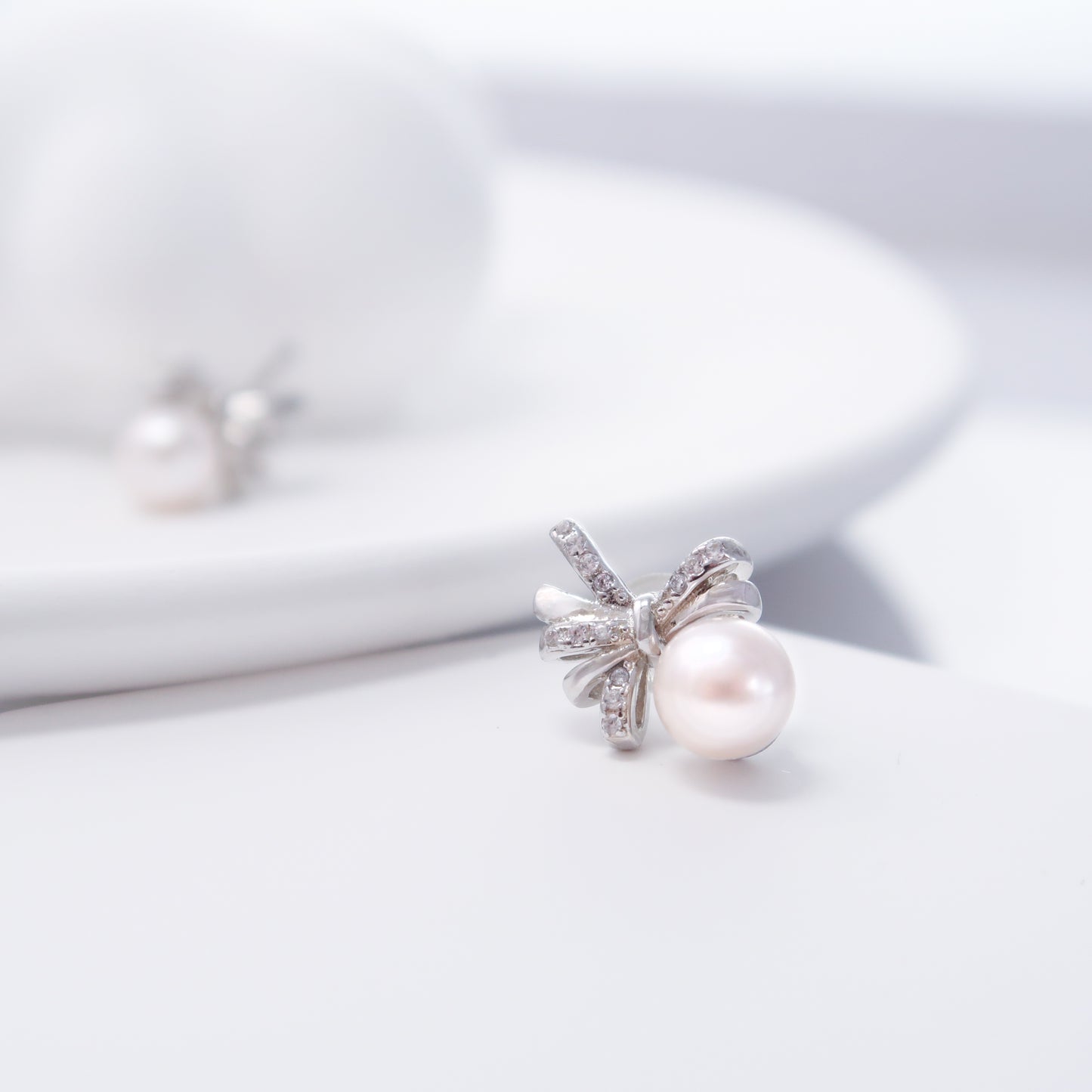 Ballet Ribbon Akoya Pearl Earrings