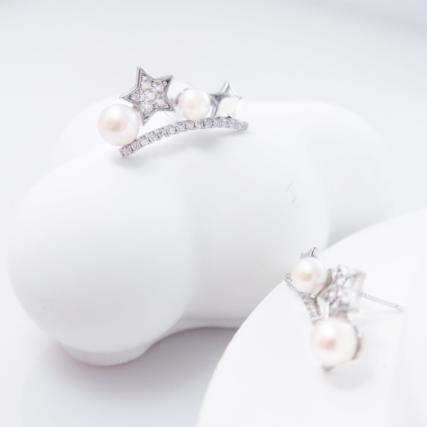 Little Stars Pearl Earrings