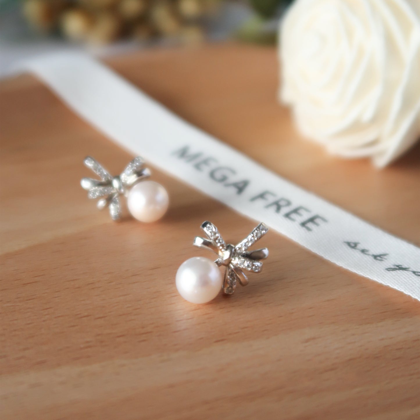 Ballet Ribbon Akoya Pearl Earrings