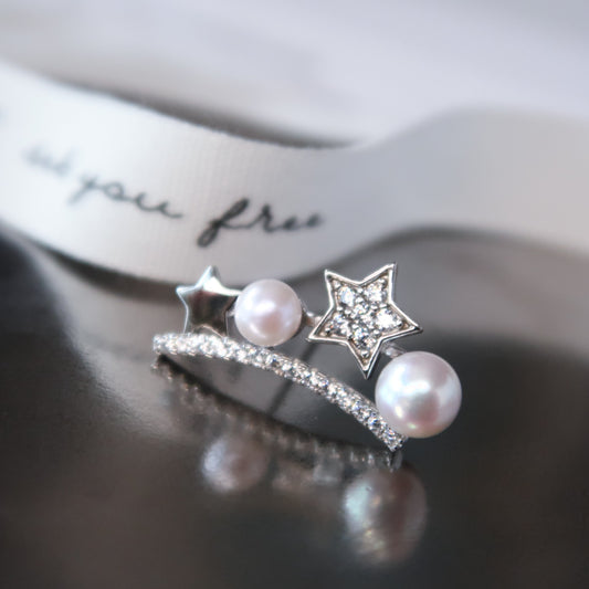 Little Stars Pearl Earrings