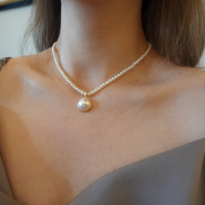 Minimalist Circle Pendant (Baby Pearl Version)